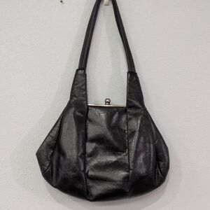 HOBO Classic Black Leather Bonnie Shoulder Bag Coin Purse Style